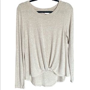 Twist bottom juniors cream long sleeve shirt
